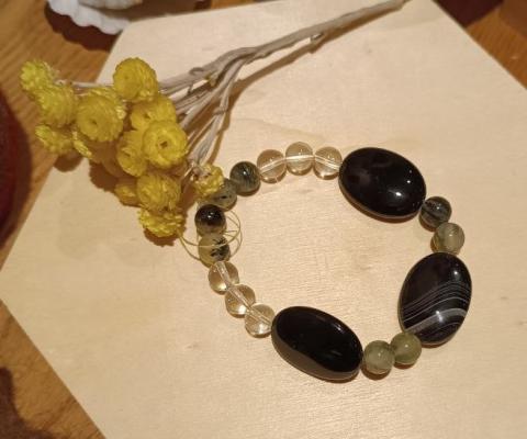 Bracelet en pierre naturel semi-précieuse 
