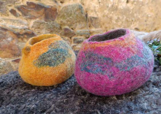 Ateliers de feutrage artistique, création d'un vasque en laine  à Bédée