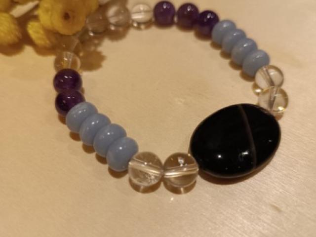 Bracelet en pierre naturel semi-précieuse 