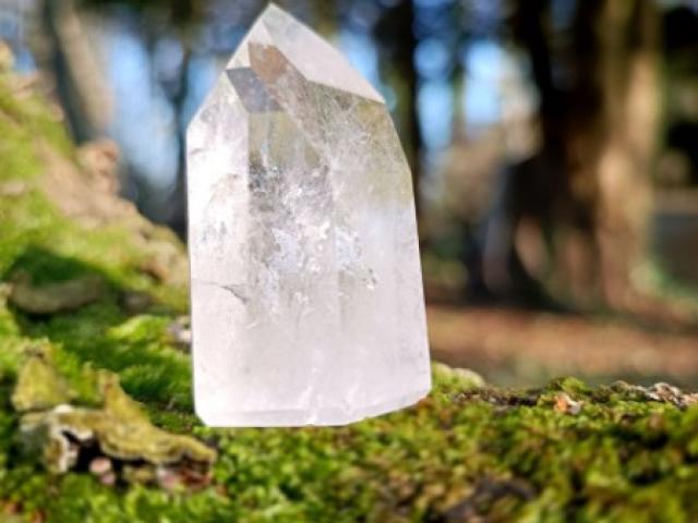 pointe de cristal de roche